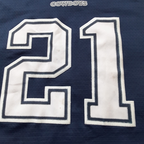 JULIUS JONES DALLAS COWBOYS ROOKIE JERSEY - Picture 3 of 7